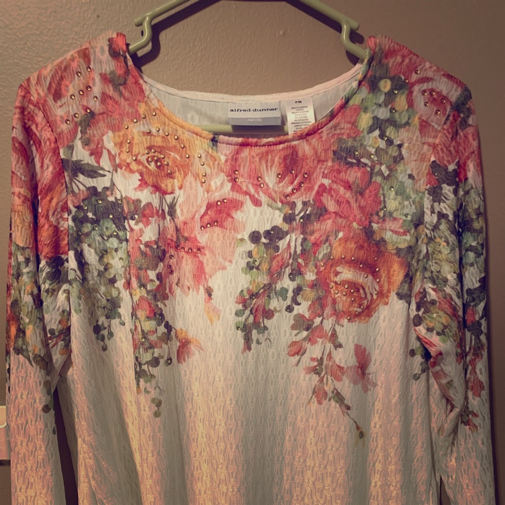 Pretty Alfred Dunner Top -Size PM